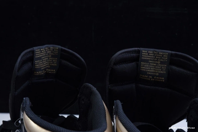 METALLIC GOLD 1 555088-032 RETRO HIGH AIR (2020) BLACK JORDAN 0712